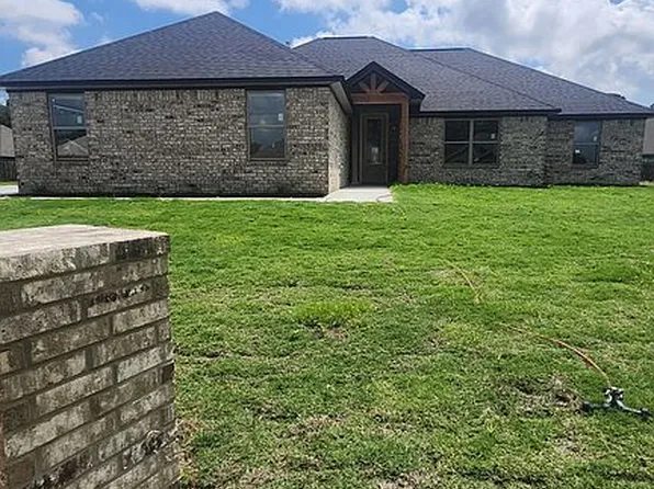 15 Pecos Pl, Texarkana, TX 75501