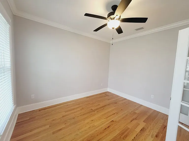 2385 Sweet Valley Hts — Photo 18