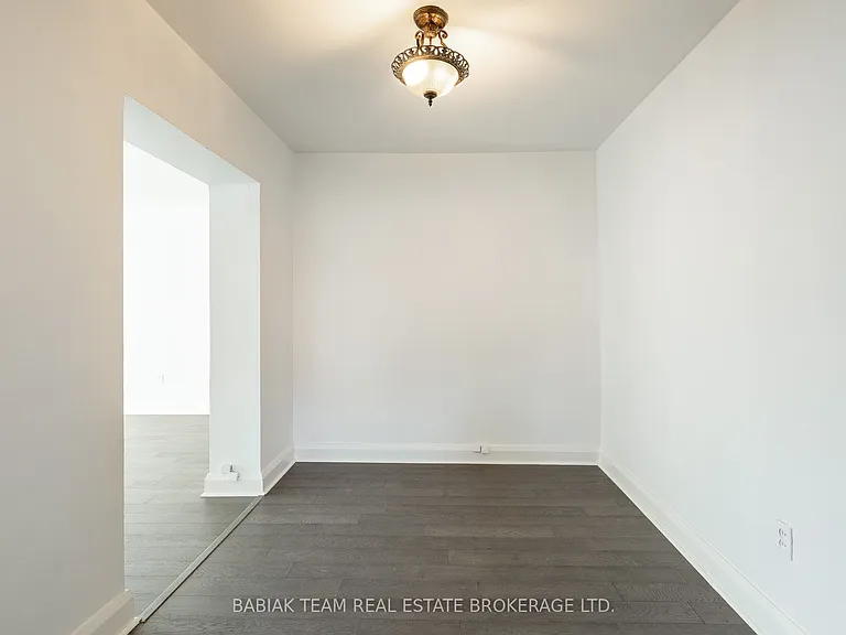 871 Millwood Rd #56 — Photo 11