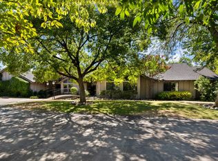 3401 Arden Creek Rd, Sacramento, CA 95825