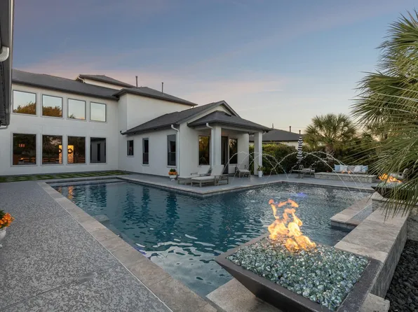 8626 Woods Hollow Trl, Richmond, TX 77406