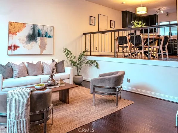 14144 Burbank Blvd Unit 2, Sherman Oaks, CA 91401