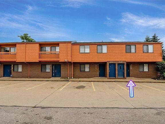 3rd image of 709 & 717 Carroll St
