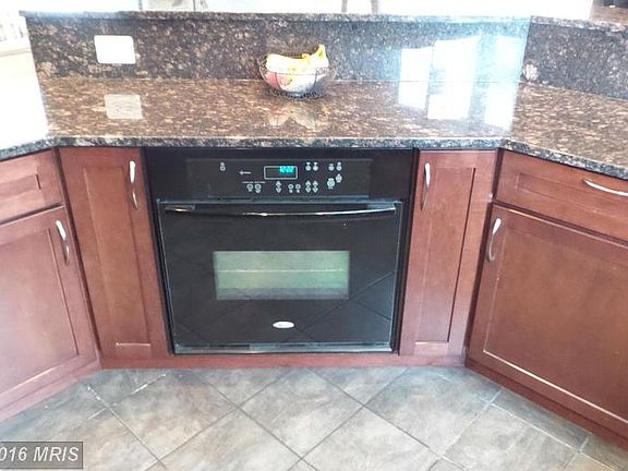 3rd image of 9709 Dublin Dr