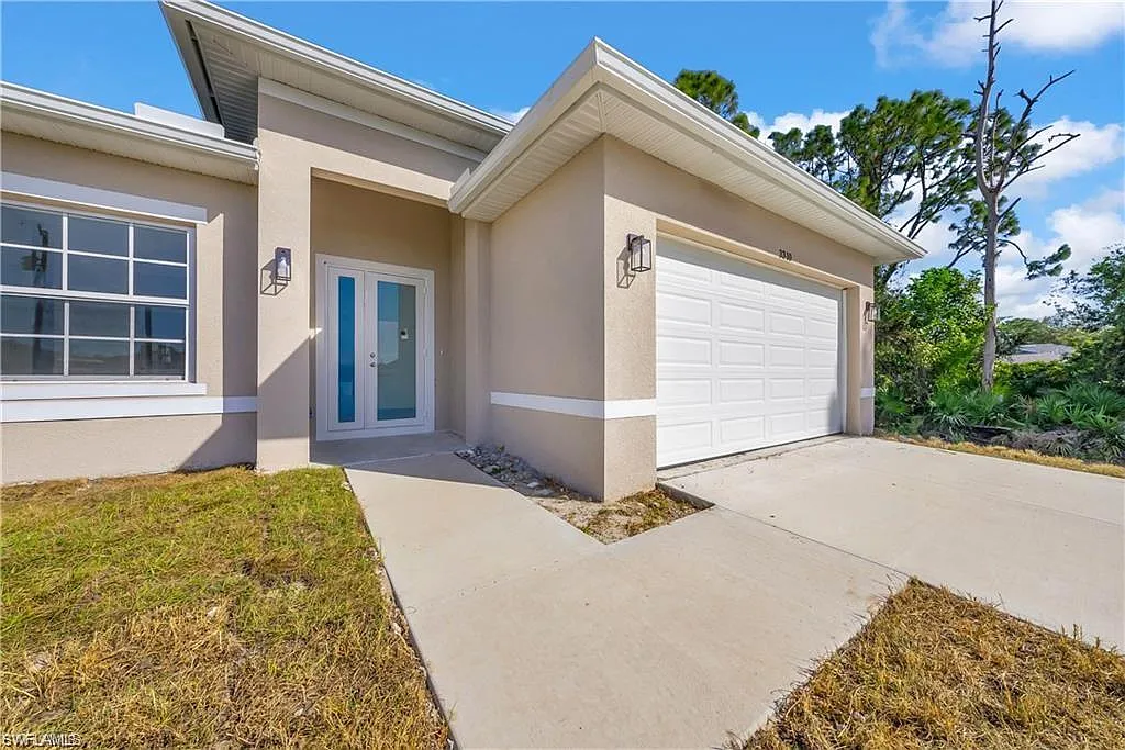 3 bed, 2.5 bath, 1354 sqft, $2,000 — Photo 4