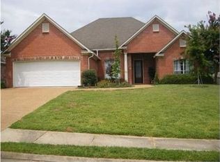 418 Harriette Holw, Madison, MS 39110