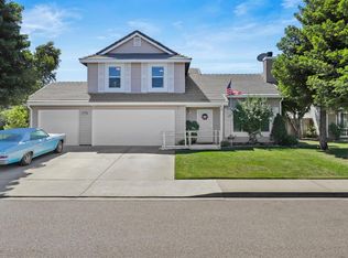 12124 Fearl Dr, Waterford, CA 95386