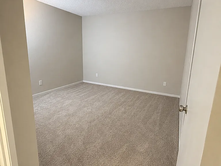 104- 2705 Villalovos Ct — Photo 6