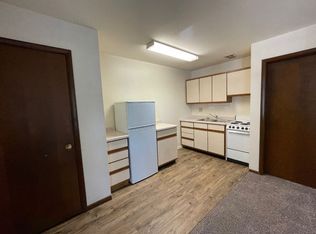 1038 Oxford Ave #3, Eau Claire, WI 54703