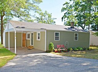 305 McNitt Rd, Manistee, MI 49660