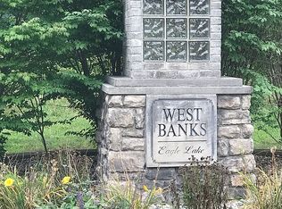 1 W Banks Dr, Edwardsburg, MI 49112