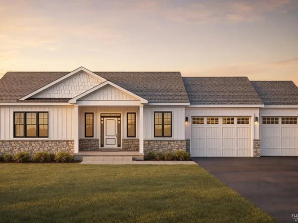 5405 Lansdowne Cir, Manhattan, KS 66503