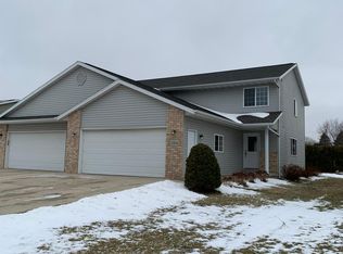 2324 S 22nd St, Manitowoc, WI 54220