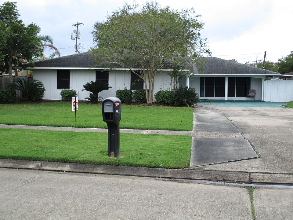 1st image of 1603 Glenmont Dr