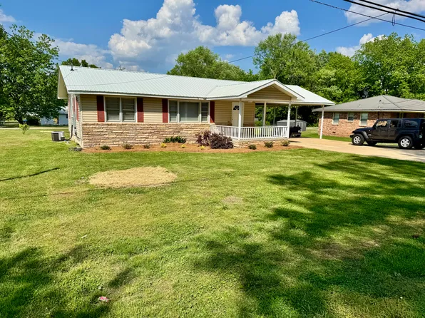 6412 Latimer Ave, Guntersville, AL 35976