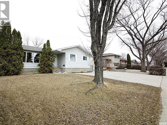 2nd image of 545 Dalgliesh Dr