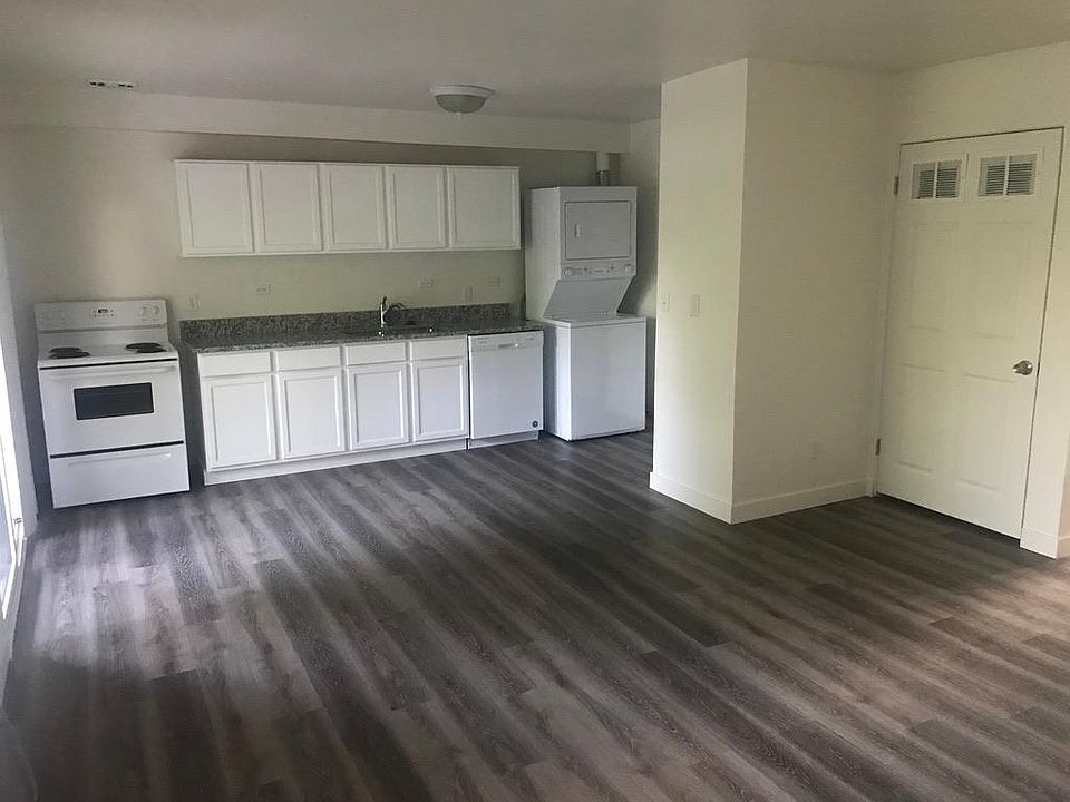 1st image of 860 E 500 S #7