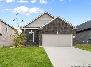 246 W Flowing River Dr, Boerne, TX 78006