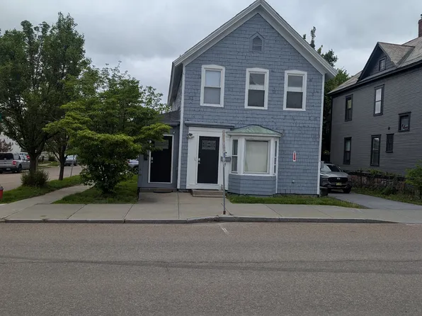 174 North St #B, Burlington, VT 05401