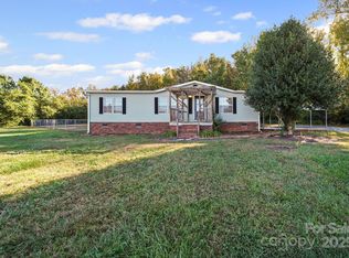 40149 Eagle Head Ct, New London, NC 28127