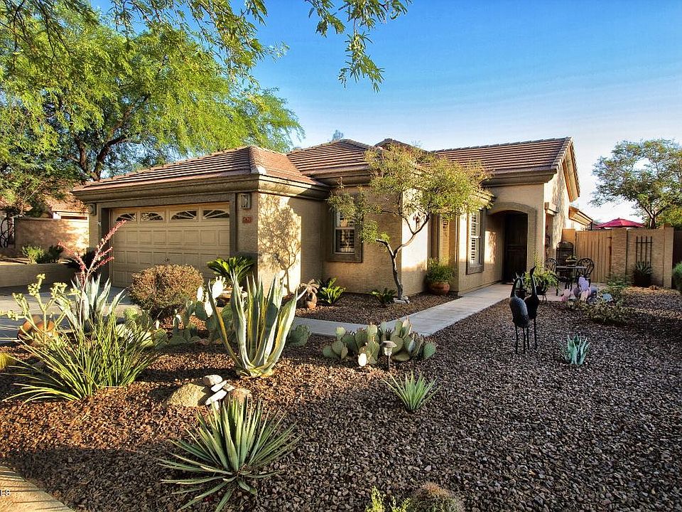 1st image of 17479 W Rock Wren Ct