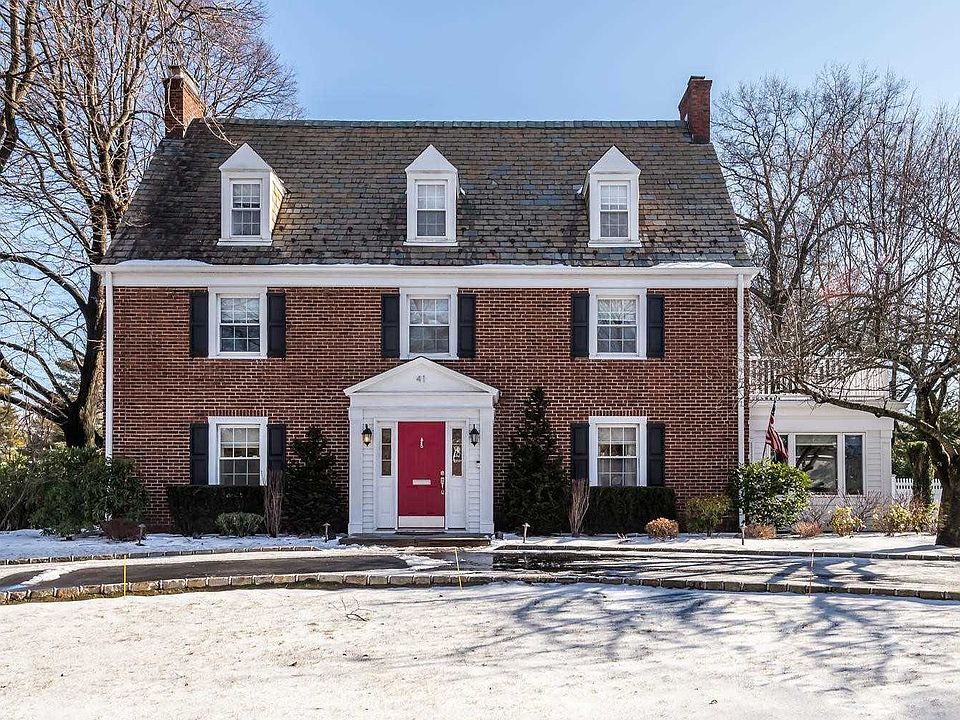 1st image of 41 Prospect Ave