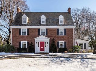 41 Prospect Ave, Garden City, NY 11530
