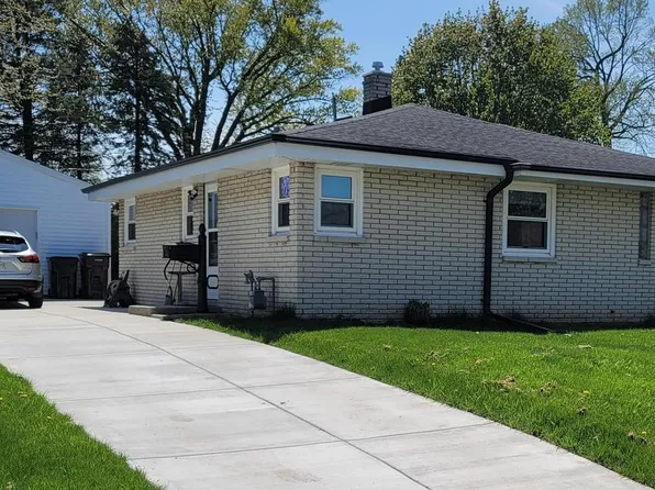 1601 Mackinac AVENUE, South Milwaukee, WI 53172