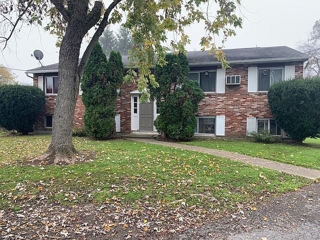 1st image of 9 Jean Ct