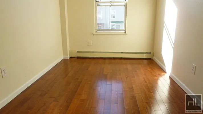 Rented by Highline Residential | media 39