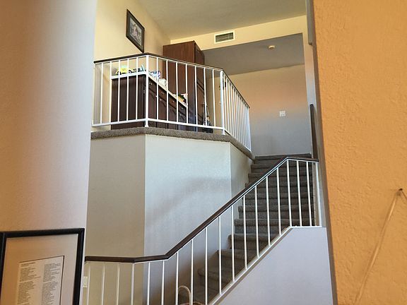 4th image of 1142 E Juanita Ave