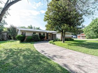 2101 Curtis Dr, Waco, TX 76710