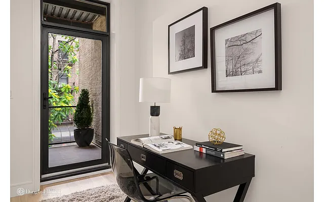 Sold by Douglas Elliman | media 23