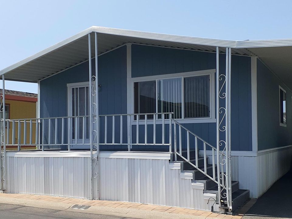 1st image of 575 San Pedro Ave Space 22