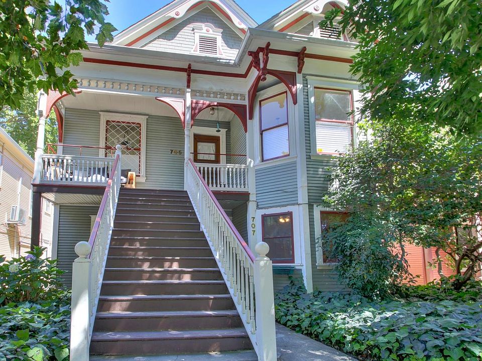 1st image of 707 19th St