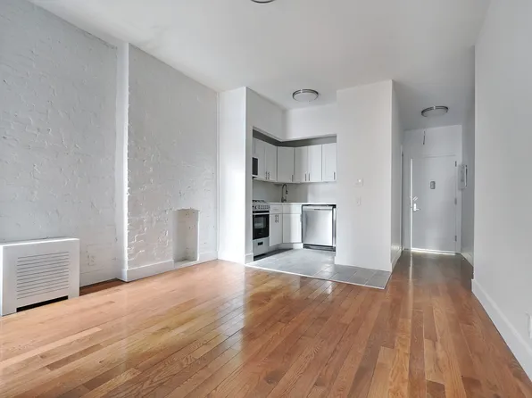 348 West 47th Street image 1 of 8