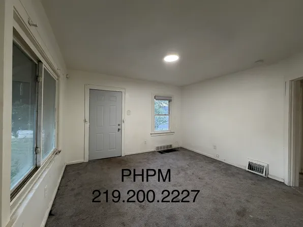 1721 Ellsworth Pl, Gary, IN 46404