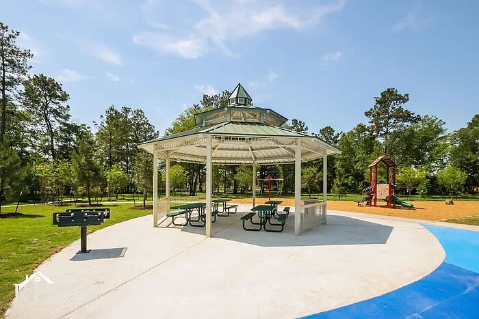 10421 Sweetwater Creek Dr — Photo 22