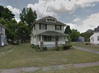 708 W 20th St, Lorain, OH 44052