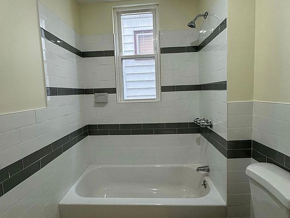 4th image of 228 21st St Floor 2