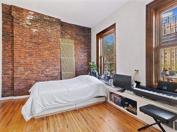 2nd image of 6 S Portland Ave APT 5A