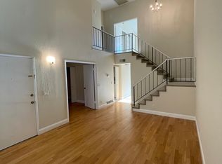 1036 Grebe St, Foster City, CA 94404