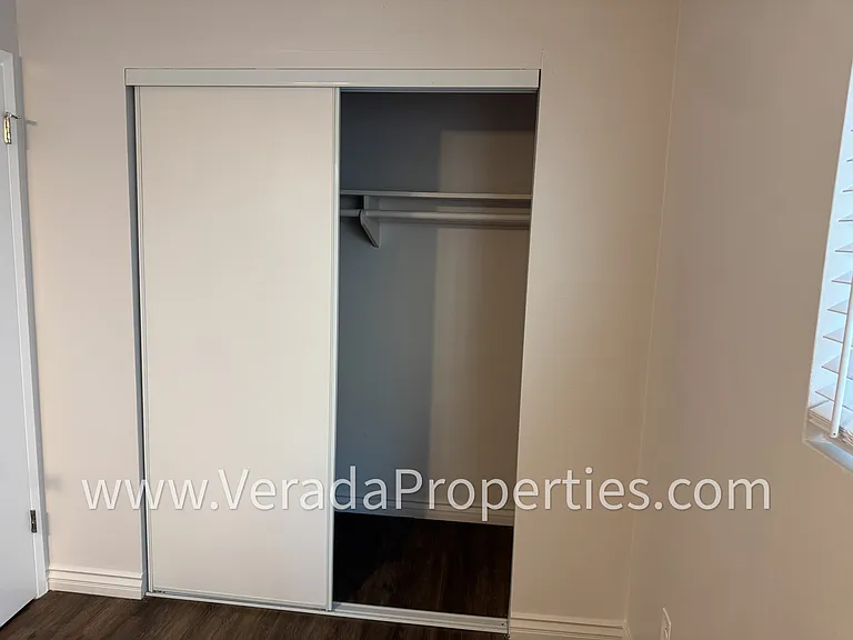 3832 Albatross St #B — Photo 7