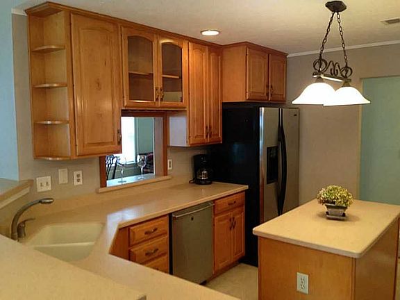 5th image of 4703 Common View Cir