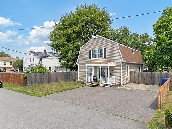 3rd image of 86 Mowry Ave