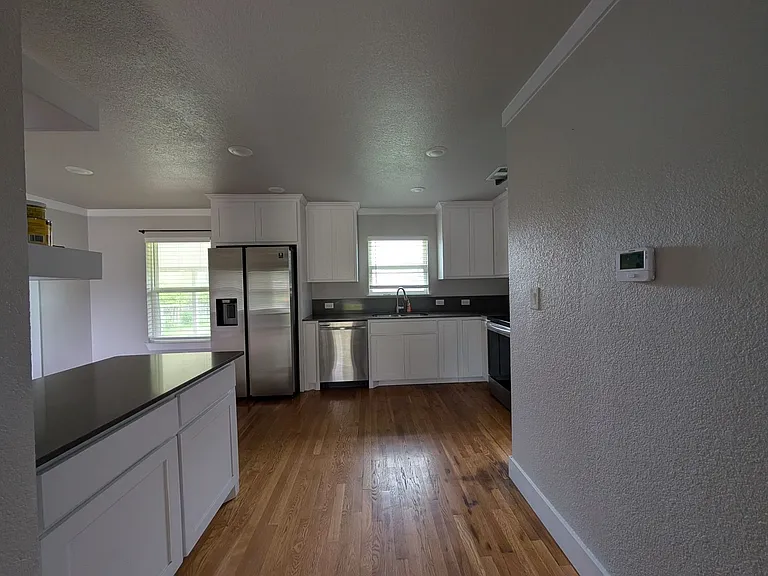 106 Woodland Ave — Photo 6