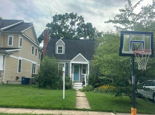 2328 N Columbus St, Arlington, VA 22207