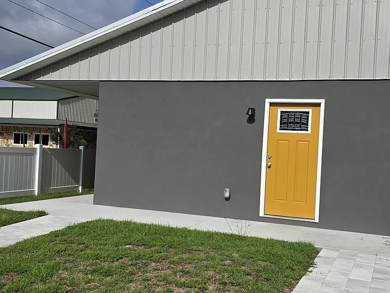 746 Church Ave SW — Photo 13
