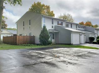 45 Blue Ridge Rd, Penfield, NY 14526