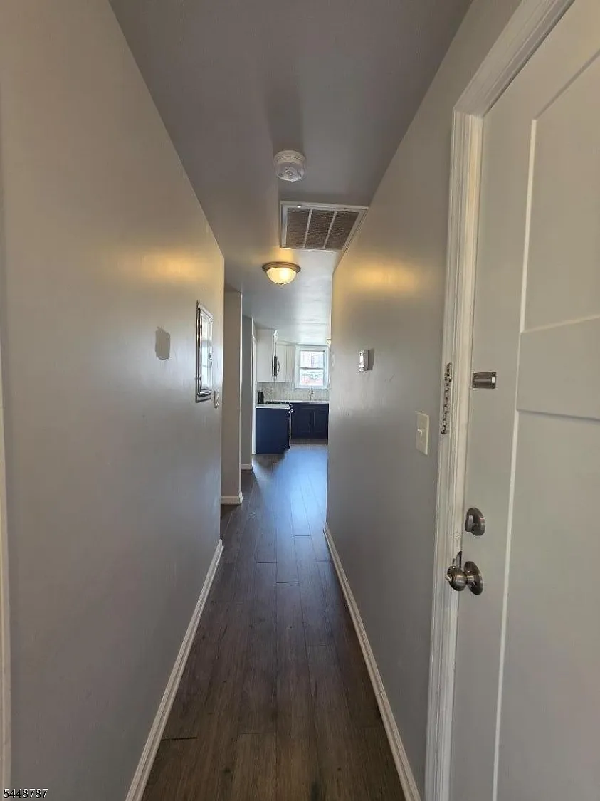 2 bed, 2.0 bath, $2,000 — Photo 4